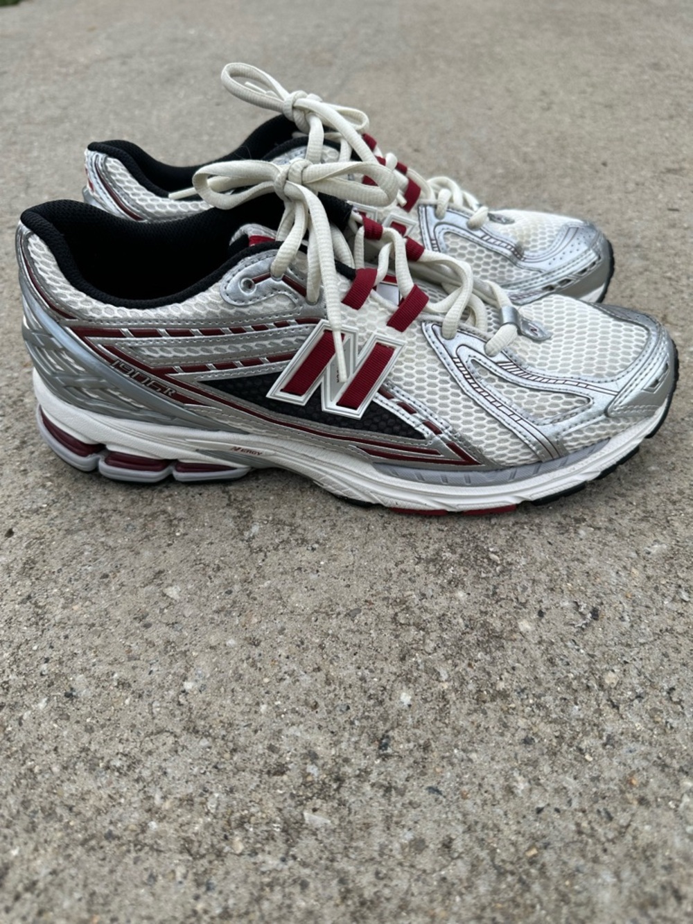 New Balance 1906R Silver‎ Metallic Classic Crimson Men's Shoes Sneakers M1906REA